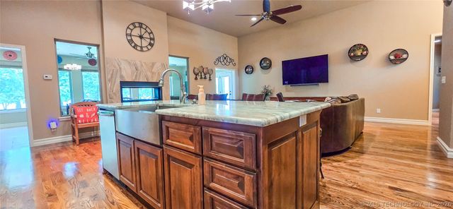 117620 S 4204 Road, Eufaula, OK 74432