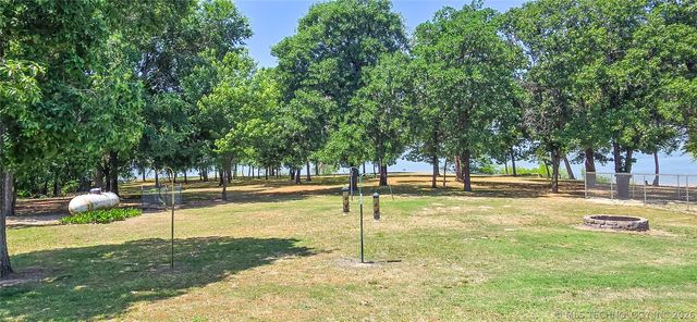 117620 S 4204 Road, Eufaula, OK 74432