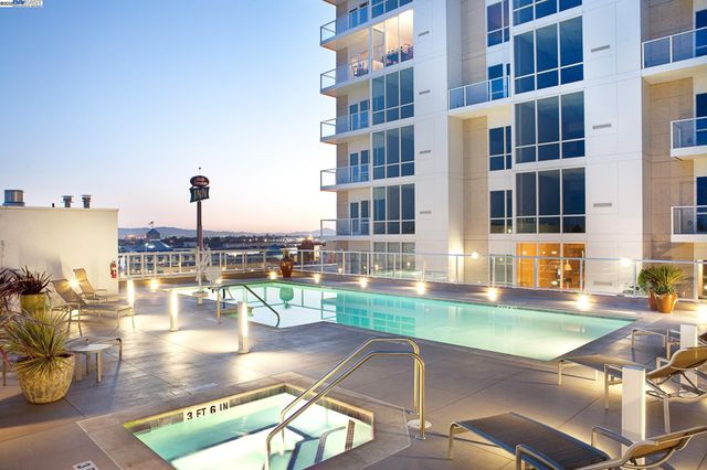 222 Broadway 602, Oakland, CA 94607