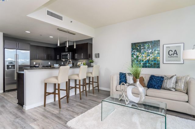 222 Broadway 602, Oakland, CA 94607