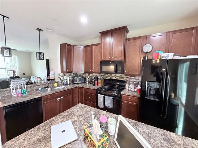 606 Muddy Creek RD, Chesapeake, VA 23324