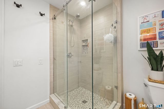 5 McAllister Avenue, Norwalk, CT 06854