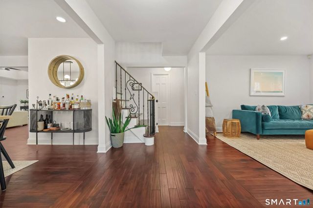 5 McAllister Avenue, Norwalk, CT 06854