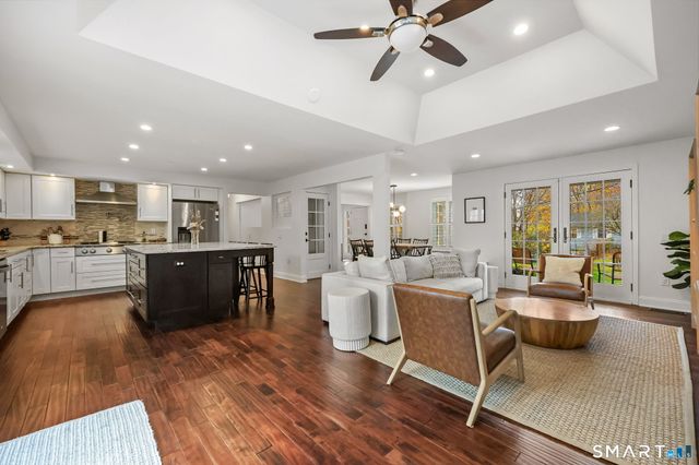 5 McAllister Avenue, Norwalk, CT 06854