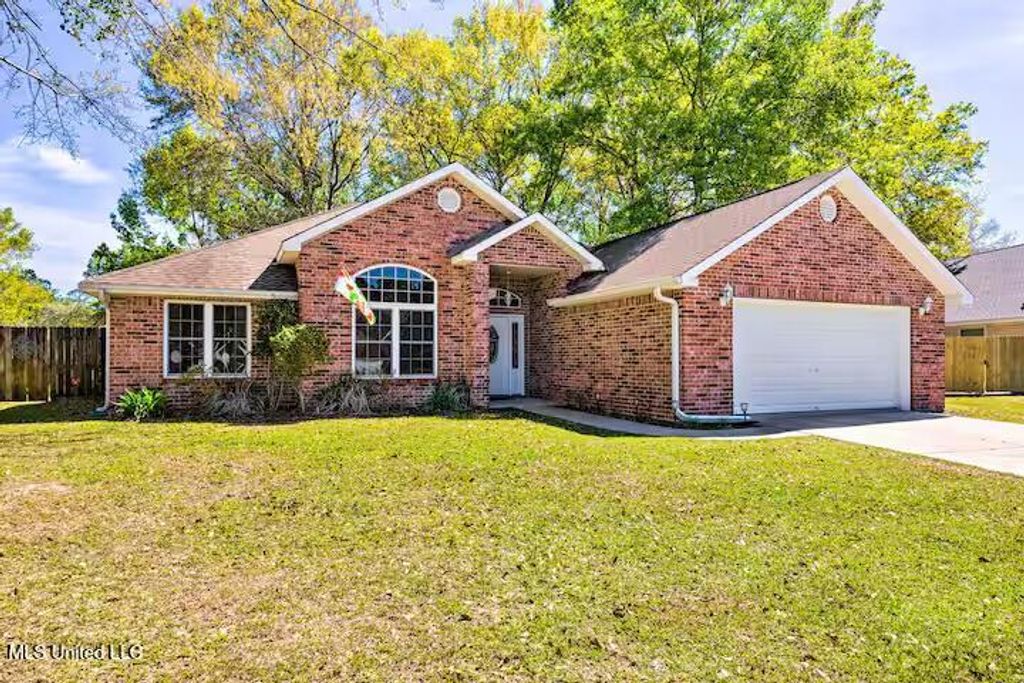 6904 Southwind Drive, Biloxi, MS 39532