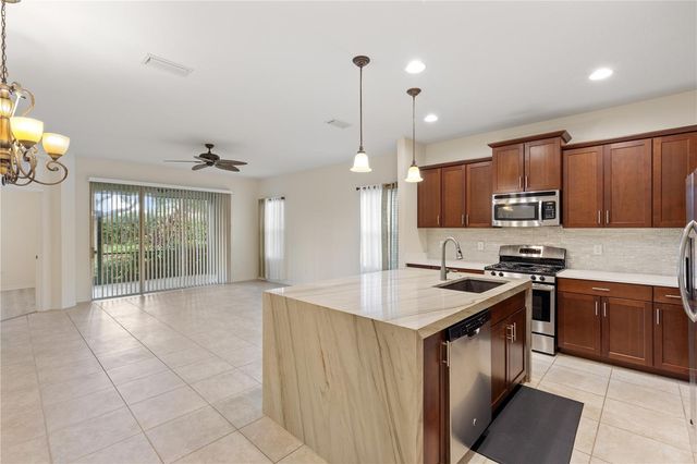 5312 FAIRFIELD BOULEVARD, Bradenton, FL 34203