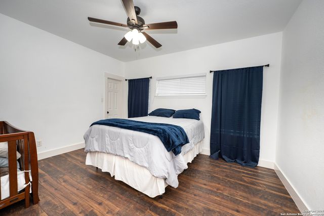 835 lookout, Lakehills, TX 78063