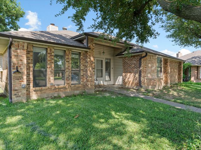 3100 Shadywood Court, Mesquite, TX 75150