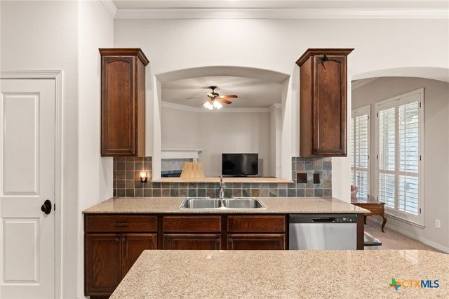 5932 Fawn Meadows Drive, Temple, TX 76502