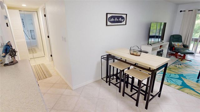 311 GARVIN STREET 401C, Punta Gorda, FL 33950