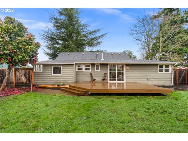 5916 Se KNAPP St, Portland, OR 97206