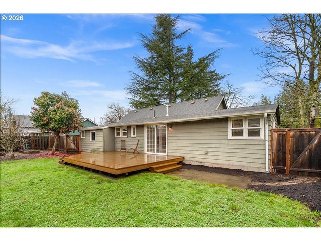 5916 Se KNAPP St, Portland, OR 97206