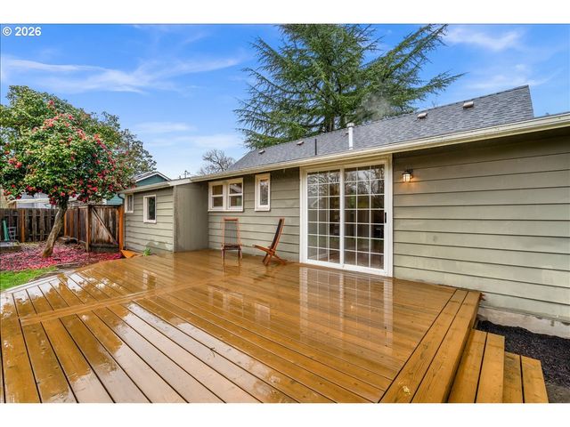 5916 Se KNAPP St, Portland, OR 97206