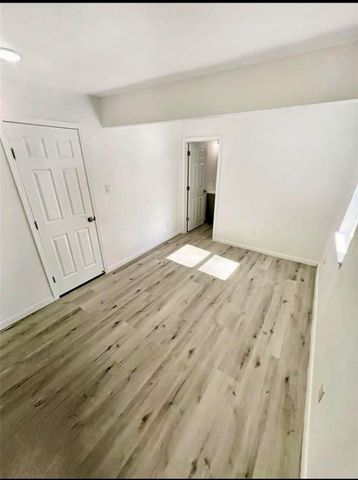 408 Commanche Road, Conroe, TX 77316