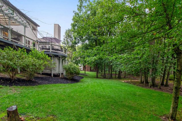 2116 Castlebrook Drive, Powell, OH 43065