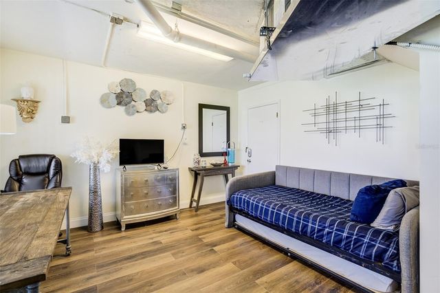 325 ISLAND WAY 109, Clearwater Beach, FL 33767