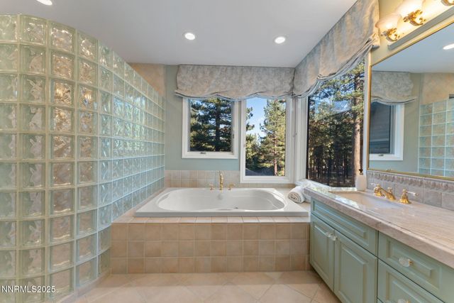 355 Blue Spruce Road, Reno, NV 89511