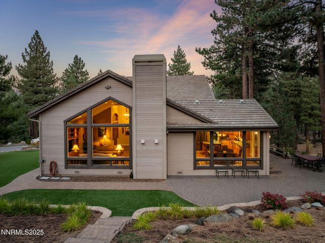 355 Blue Spruce Road, Reno, NV 89511