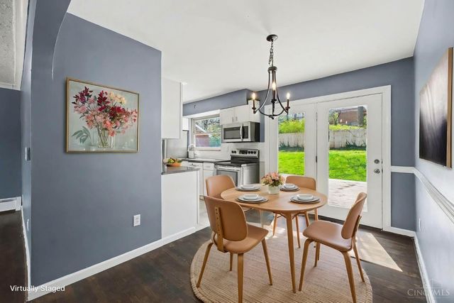 6263 Corbly Road, Cincinnati, OH 45230