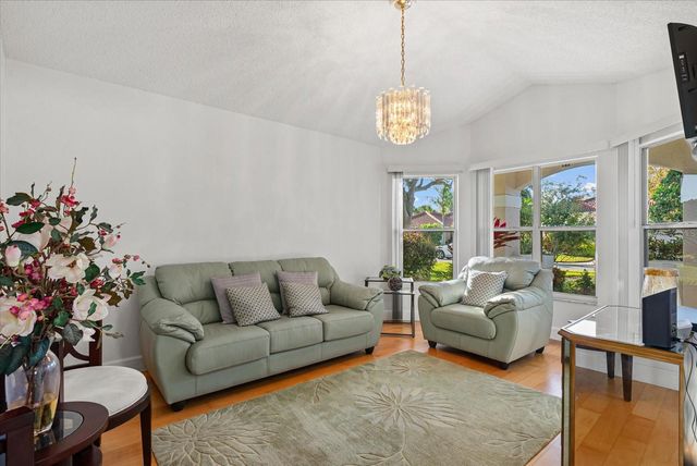 4439 DEER TRAIL BOULEVARD, Sarasota, FL 34238