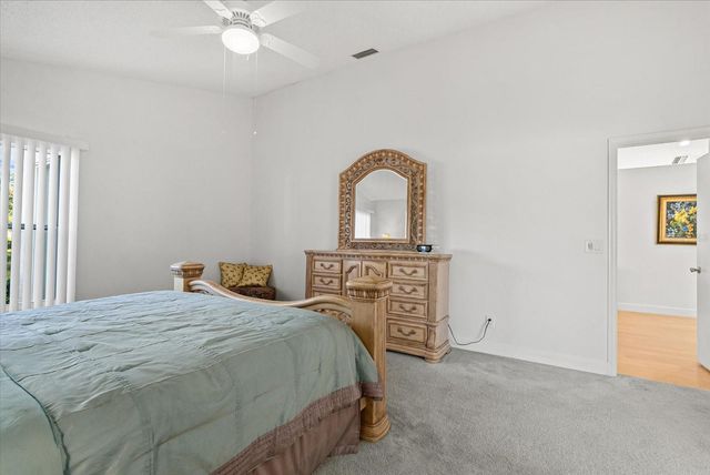 4439 DEER TRAIL BOULEVARD, Sarasota, FL 34238