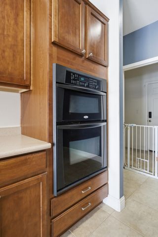 2647 W Tyler Avenue, Visalia, CA 93291