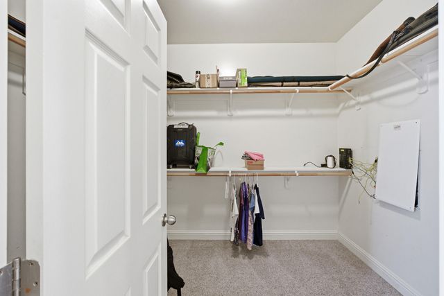 2647 W Tyler Avenue, Visalia, CA 93291