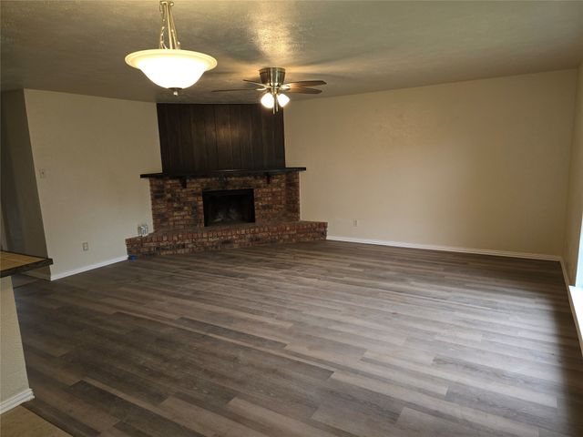 5329 Strickland Avenue, The Colony, TX 75056