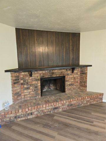 5329 Strickland Avenue, The Colony, TX 75056