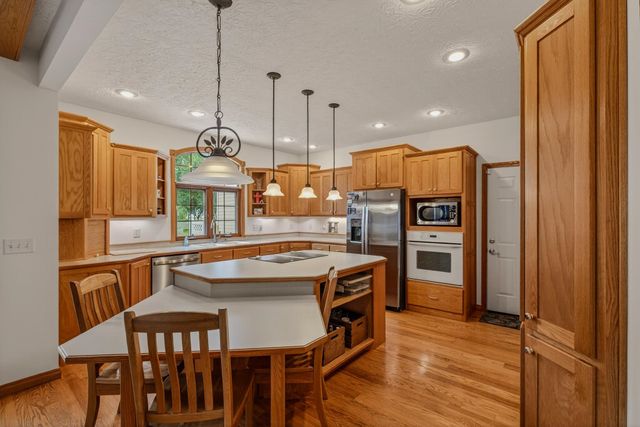 120 Dominic Drive, Scott Depot, WV 25560