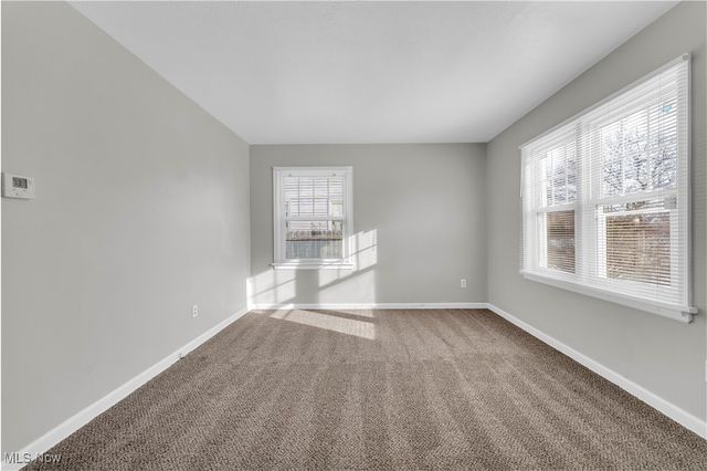 16401 N Lotus Drive, Cleveland, OH 44128