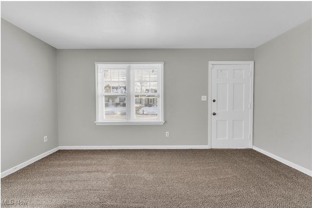 16401 N Lotus Drive, Cleveland, OH 44128