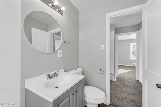 16401 N Lotus Drive, Cleveland, OH 44128