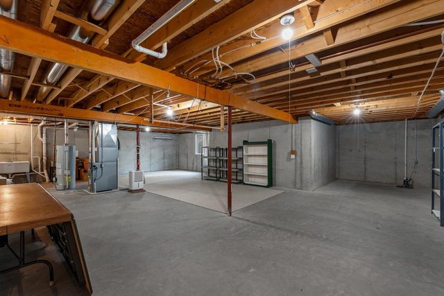 15 STONE CASTLE DRIVE, Fond Du Lac, WI 54935