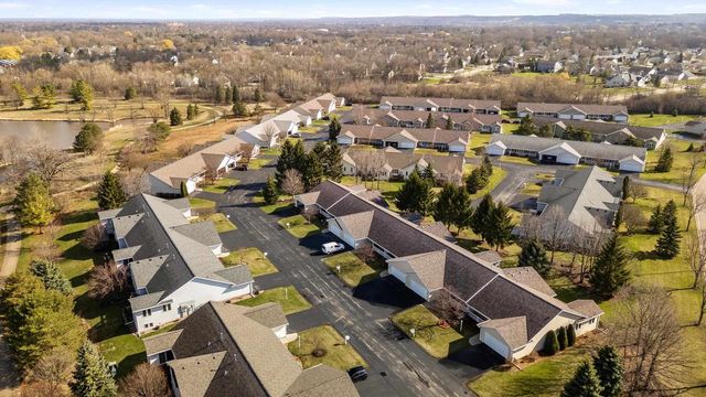 15 STONE CASTLE DRIVE, Fond Du Lac, WI 54935