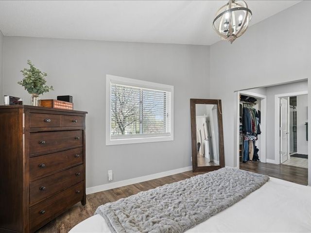 2698 Hidden Valley Trail NE, Solon, IA 52333