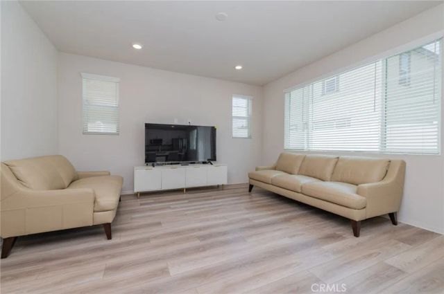 40277 Birchfield, Temecula, CA 92591