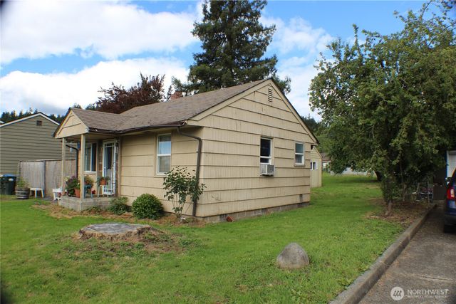 336 SW 15th Street, Chehalis, WA 98532