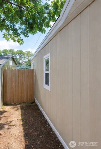 336 SW 15th Street, Chehalis, WA 98532