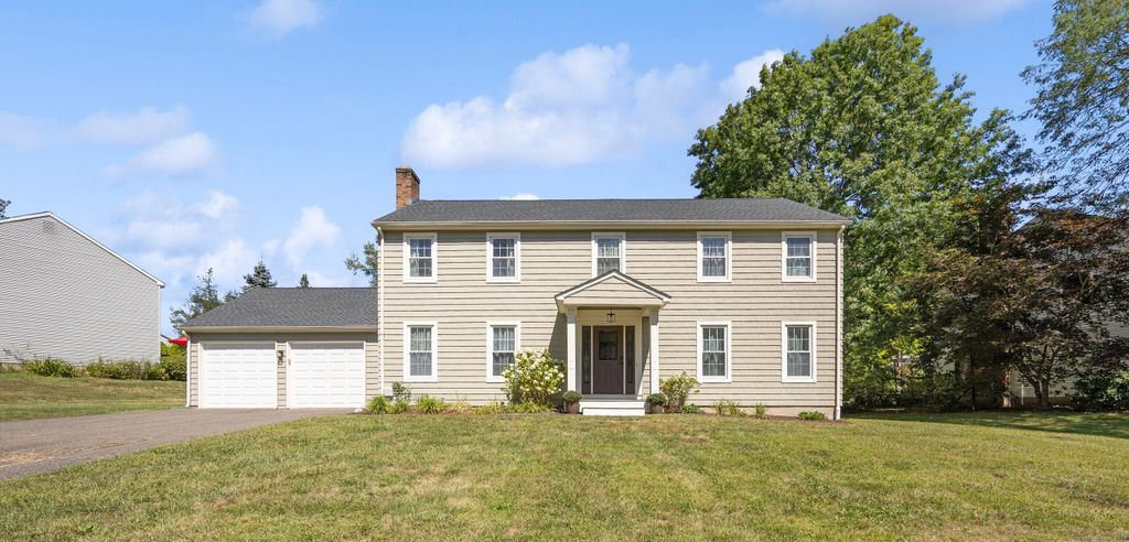4 Brookfield Court, Cheshire, CT 06410
