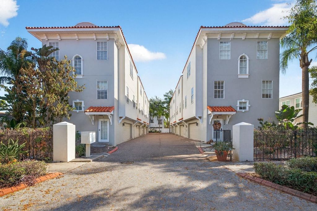 608 S MATANZAS AVENUE 3, Tampa, FL 33609