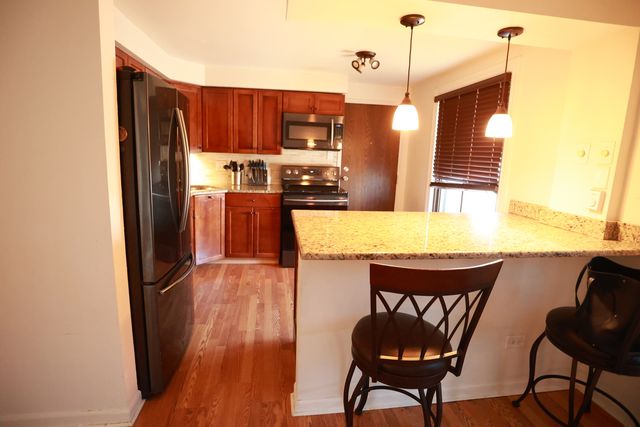 4550 W 57th Street 3D2, Chicago, IL 60629