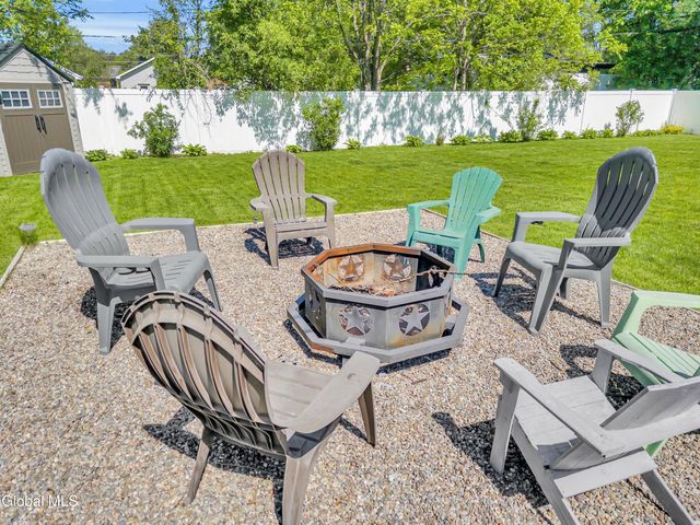16 Donna Avenue, South Glens Falls, NY 12803