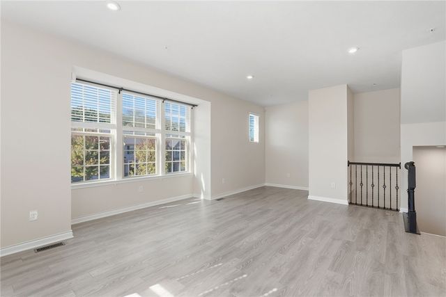 141 Arbor Trail Drive, Robinson Twp, PA 15136