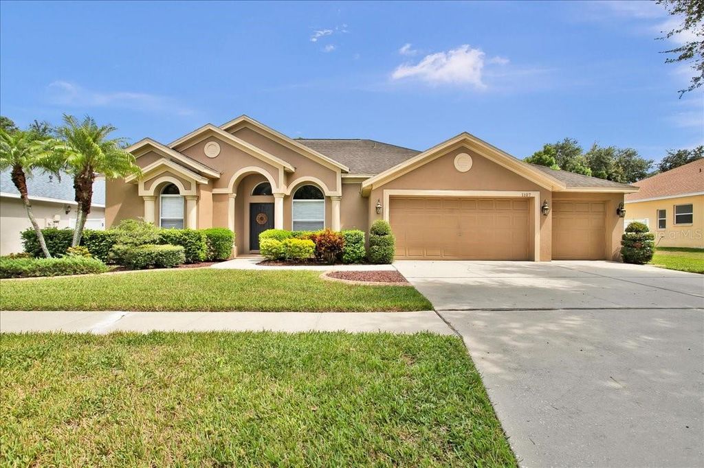 1107 SWEET BREEZE DRIVE, Valrico, FL 33594