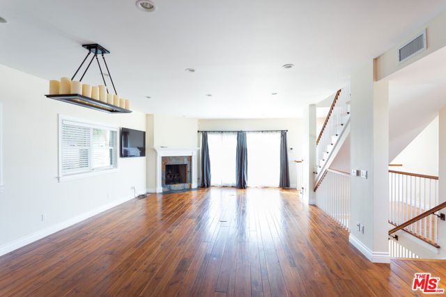 702 Pacific Ave., Venice (los Angeles), CA 90291