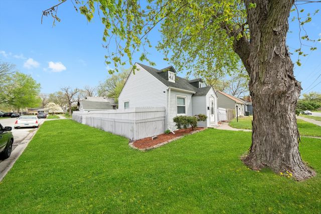 500 Engle Street, Dolton, IL 60419