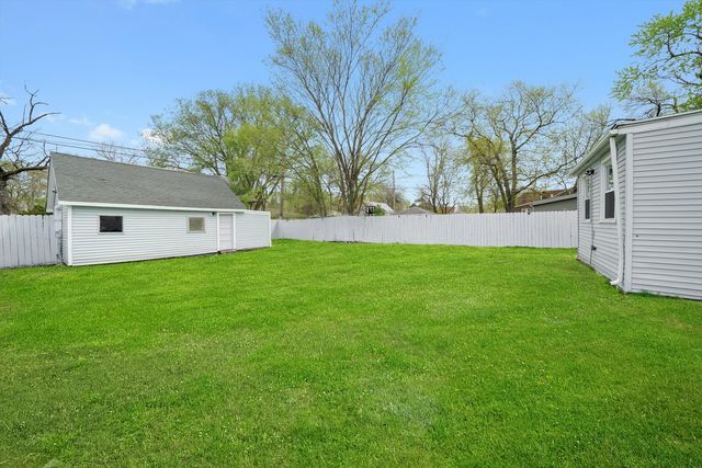 500 Engle Street, Dolton, IL 60419