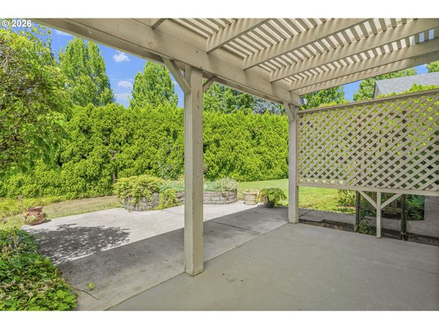 3020 Se SPYGLASS Dr, Vancouver, WA 98683
