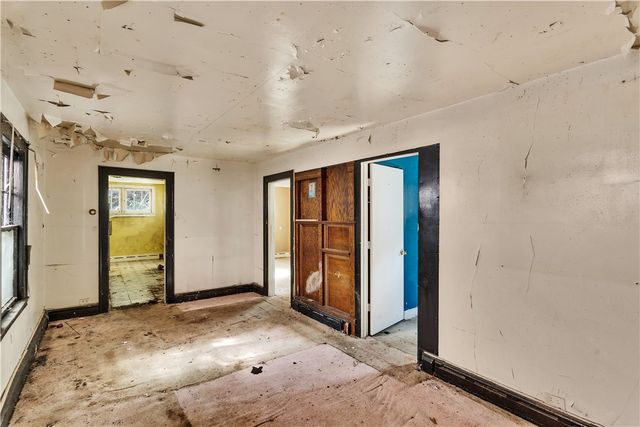 1940 Laketon Rd, Wilkinsburg, PA 15221